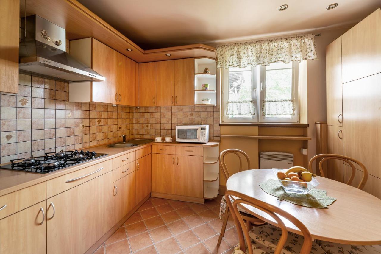 Apartament Przy Parku Kudowa Zdroj Exterior photo
