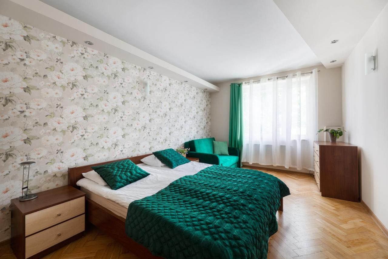 Apartament Przy Parku Kudowa Zdroj Exterior photo